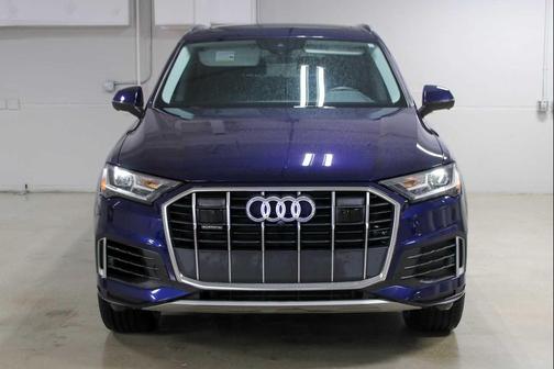 2023 Audi Q7 45 Premium