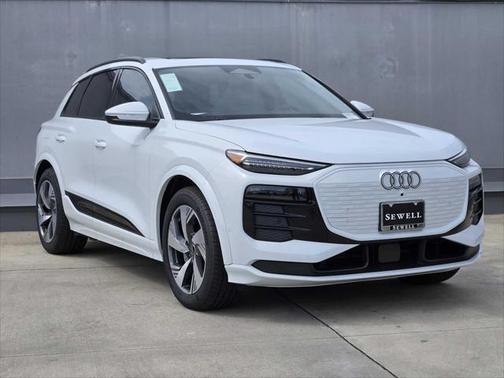 2025 Audi Q6 e-tron Prestige quattro