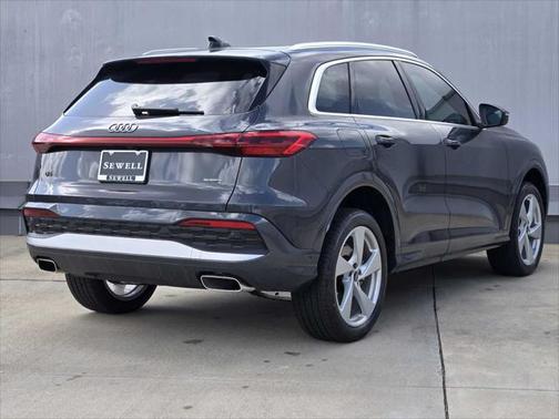 2025 Audi Q5 Premium Plus
