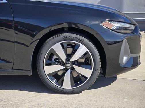 2025 Audi A5 Premium Plus TFSI quattro S tronic