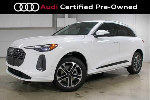 Arkona White 2025 Audi Q5 Premium TFSI quattro S tronic