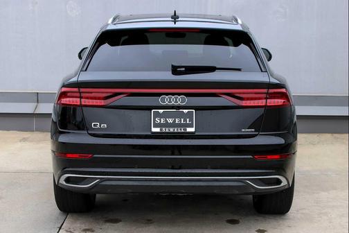 2023 Audi Q8 55 Premium Plus