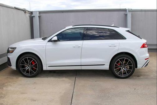 2023 Audi Q8 55 Prestige