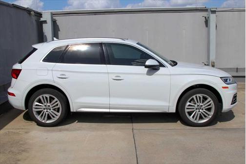 2019 Audi Q5 2.0T Premium Plus
