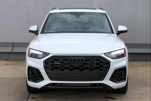 2024 Audi Q5 e 55 S line Premium Plus
