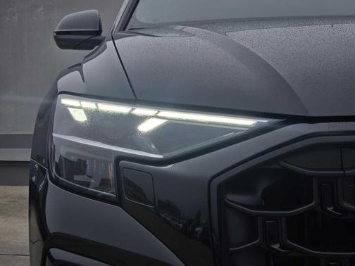 2026 Audi Q8 55 Premium Plus