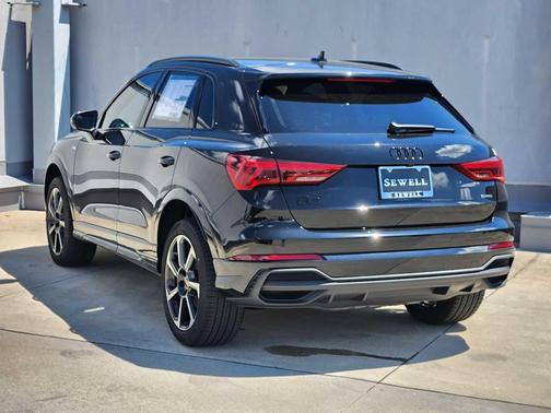 2025 Audi Q3 45 S line Premium Plus