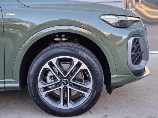 2025 Audi Q5 Premium Plus TFSI quattro S tronic