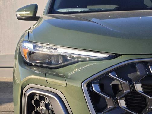 2025 Audi Q5 Premium Plus TFSI quattro S tronic