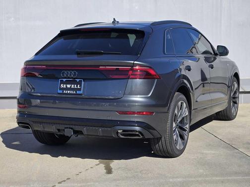 2026 Audi Q8 55 Premium Plus