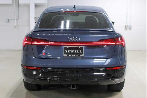 2024 Audi Q8 e-tron Premium