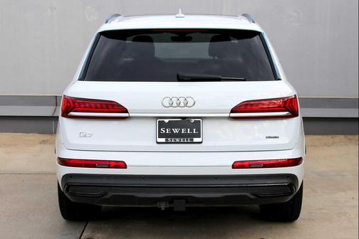 2020 Audi Q7 55 Prestige