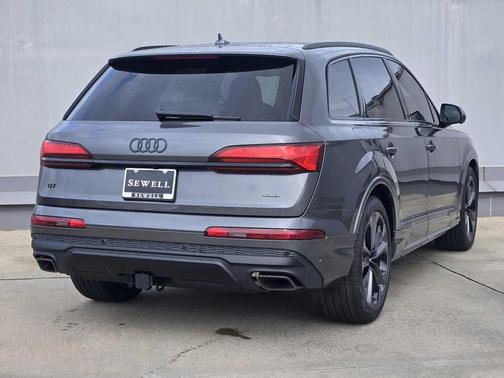 2026 Audi Q7 55 Premium Plus