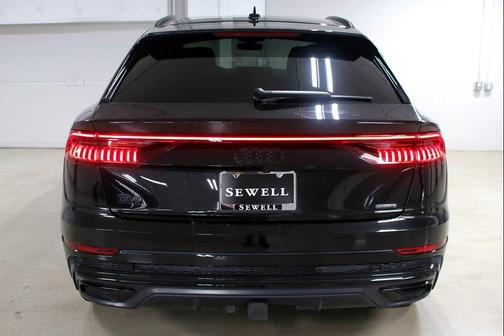Mythos Black Metallic 2023 Audi Q8 55 Prestige