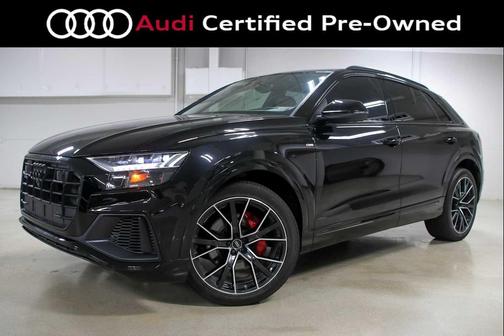 Mythos Black Metallic 2023 Audi Q8 55 Prestige