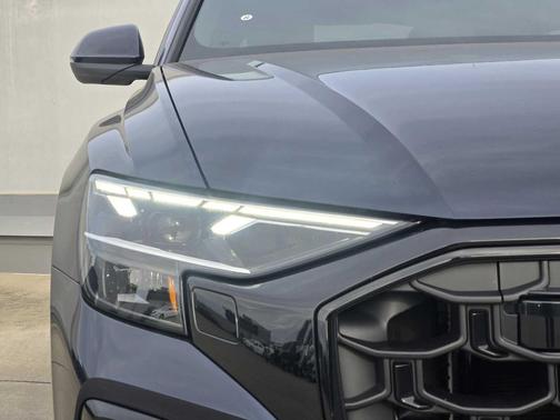 2026 Audi Q8 55 Premium Plus
