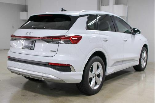 2024 Audi Q4 e-tron Premium Plus 50 quattro