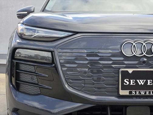 2025 Audi Q6 e-tron Premium