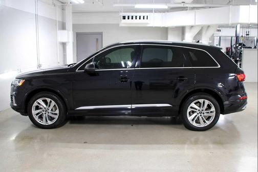 2021 Audi Q7 55 Premium Plus