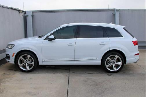 2019 Audi Q7 55 Prestige