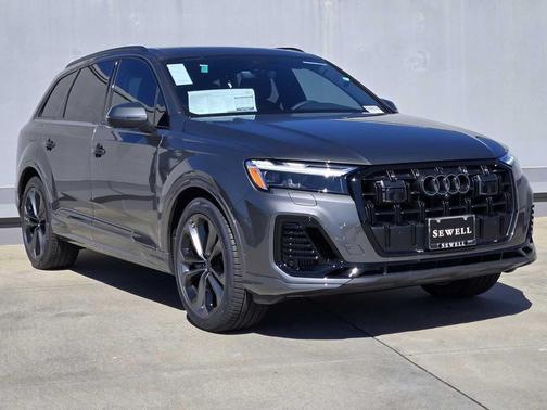 2026 Audi Q7 55 Premium Plus
