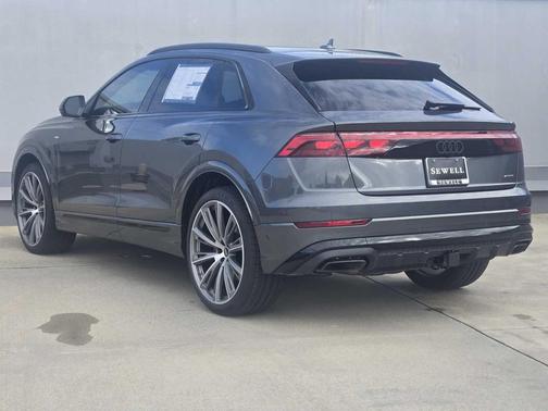 2026 Audi Q8 55 Prestige