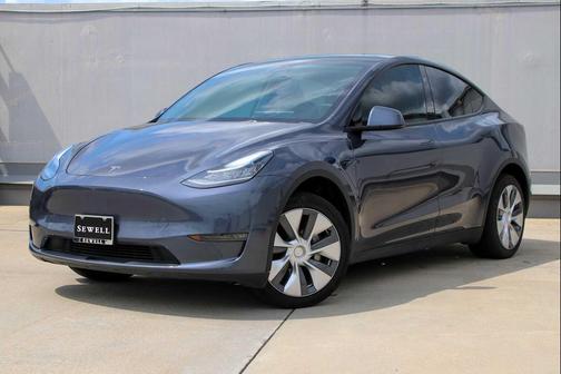 2023 Tesla Model Y Long Range Dual Motor All-Wheel Drive