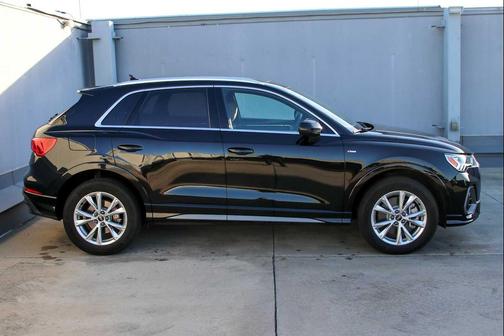 2024 Audi Q3 45 S line Premium Plus