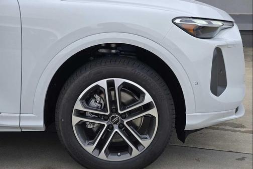WHITE 2026 Audi Q5 Premium TFSI quattro S tronic