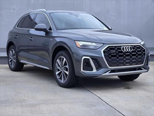 2025 Audi Q5 45 S line Premium