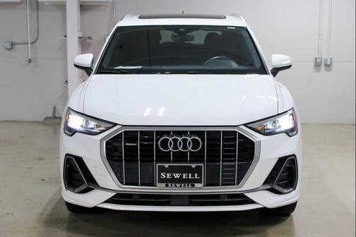 2020 Audi Q3 45 S line Premium