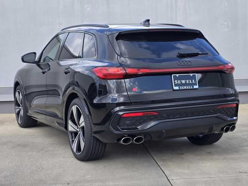 2025 Audi SQ5 3.0T Prestige