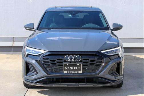 2024 Audi Q8 e-tron Sportback S line Premium Plus
