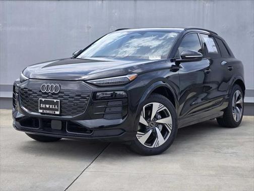 2025 Audi Q6 e-tron Premium Plus quattro