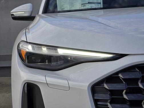 2025 Audi Q5 Premium Plus TFSI quattro S tronic