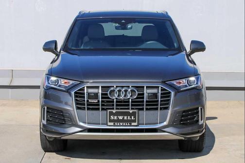 2020 Audi Q7 45 Premium Plus