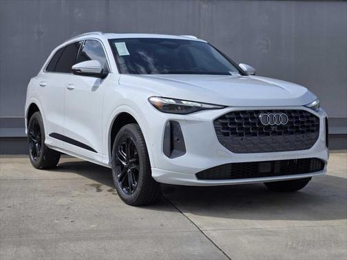 2025 Audi Q5 Premium