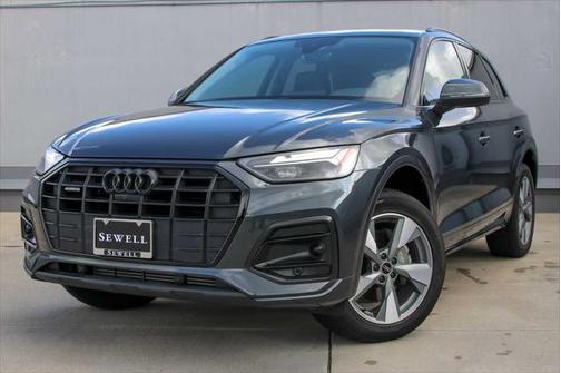 2024 Audi Q5 40 Premium Plus