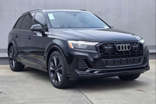 Mythos Black Metallic 2026 Audi Q7 55 Premium Plus
