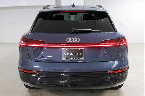 Plasma Blue Metallic 2024 Audi Q8 e-tron Premium Plus