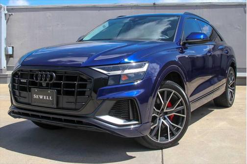 2021 Audi Q8 55 Premium Plus