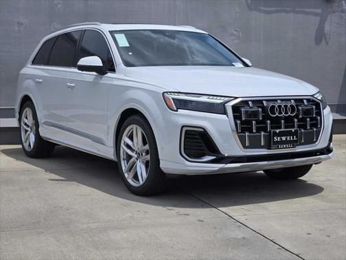 2025 Audi Q7 55 Prestige