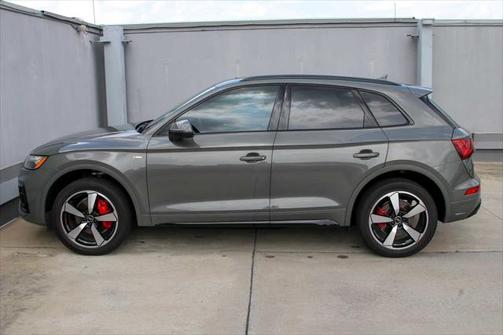 2024 Audi Q5 45 S line Premium Plus
