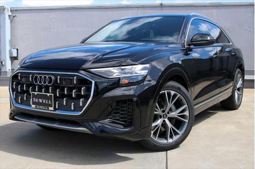 2024 Audi Q8 55 Prestige