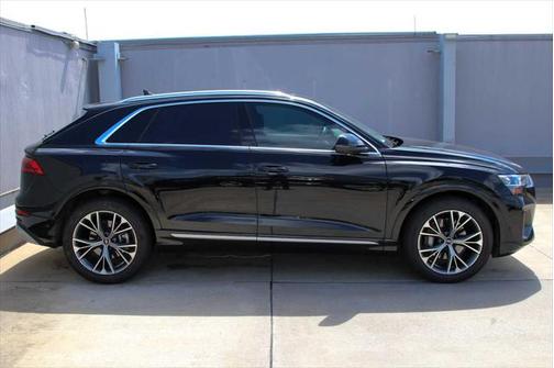 2024 Audi Q8 55 Prestige