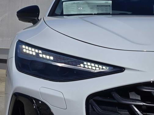 2026 Audi A6 Premium Plus quattro S tronic