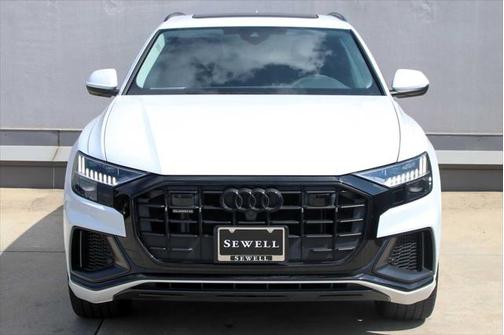 2023 Audi Q8 55 Premium Plus