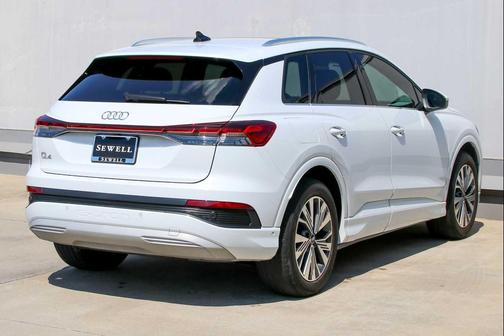 2023 Audi Q4 e-tron Premium Plus 40 RWD