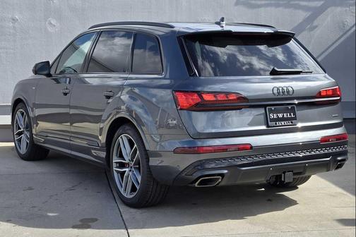 GRAY 2026 Audi Q7 55 Prestige