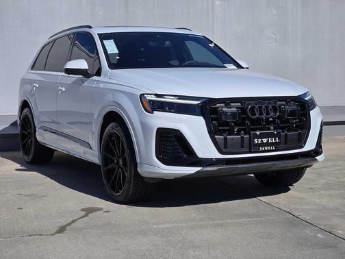 2026 Audi Q7 55 Premium